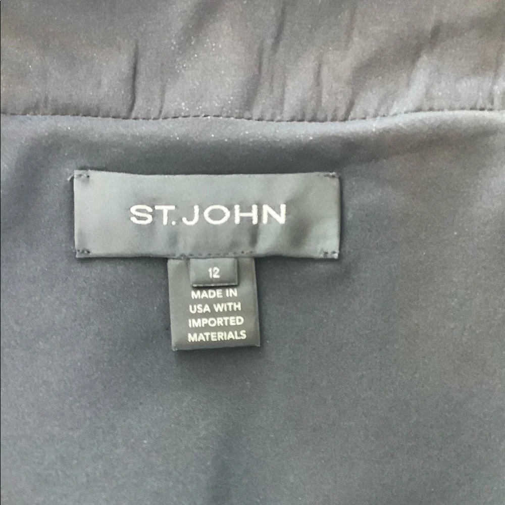 St John Jacket. Red Tweed Knit Wool Blend. Size 12. NWOT. - Picture 5 of 6